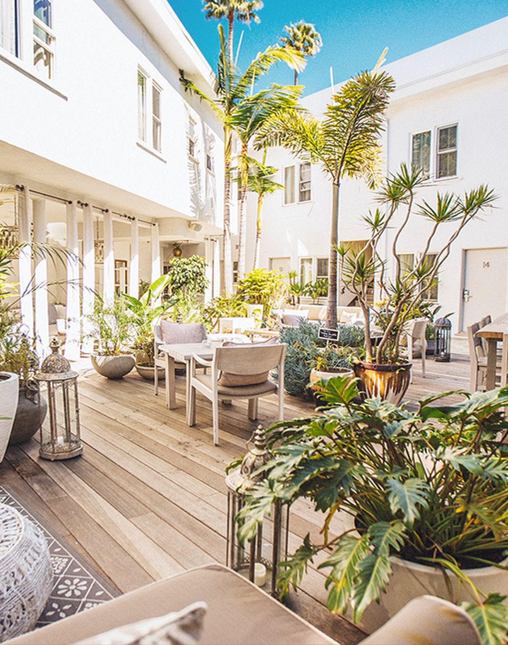 Beverly Terrace Hotel