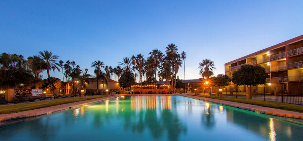 Presidio Palms Apartments