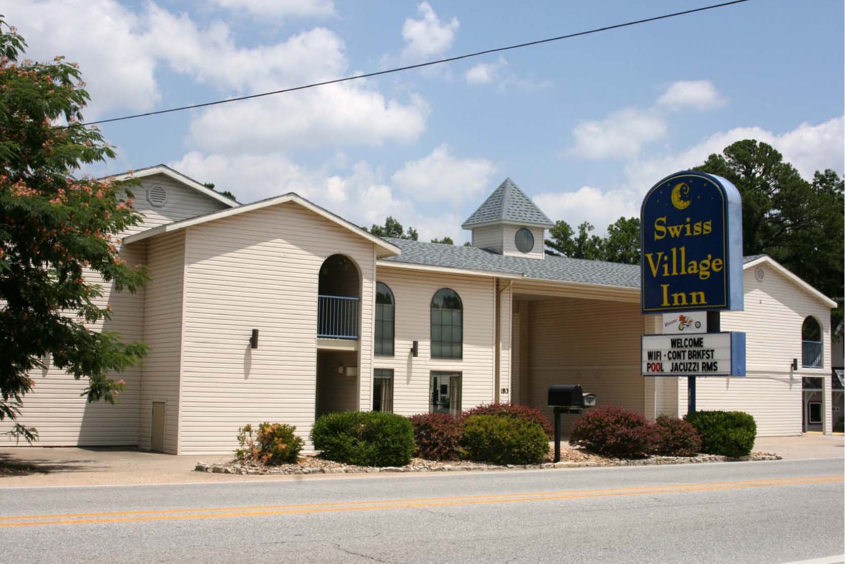 Swiss Village Inn