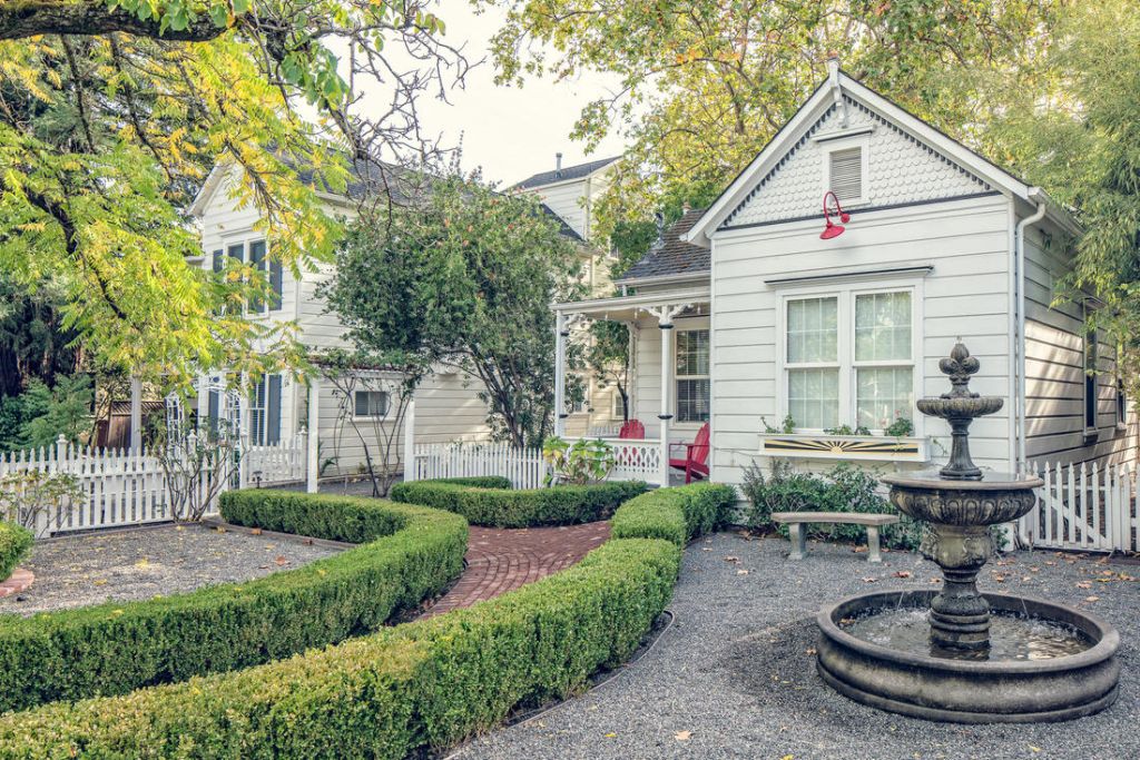 Inn St Helena Bed & Breakfast