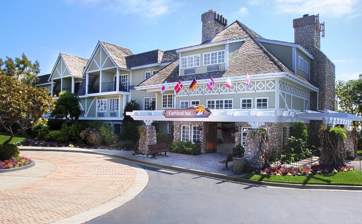 Carlsbad Inn Beach Resort