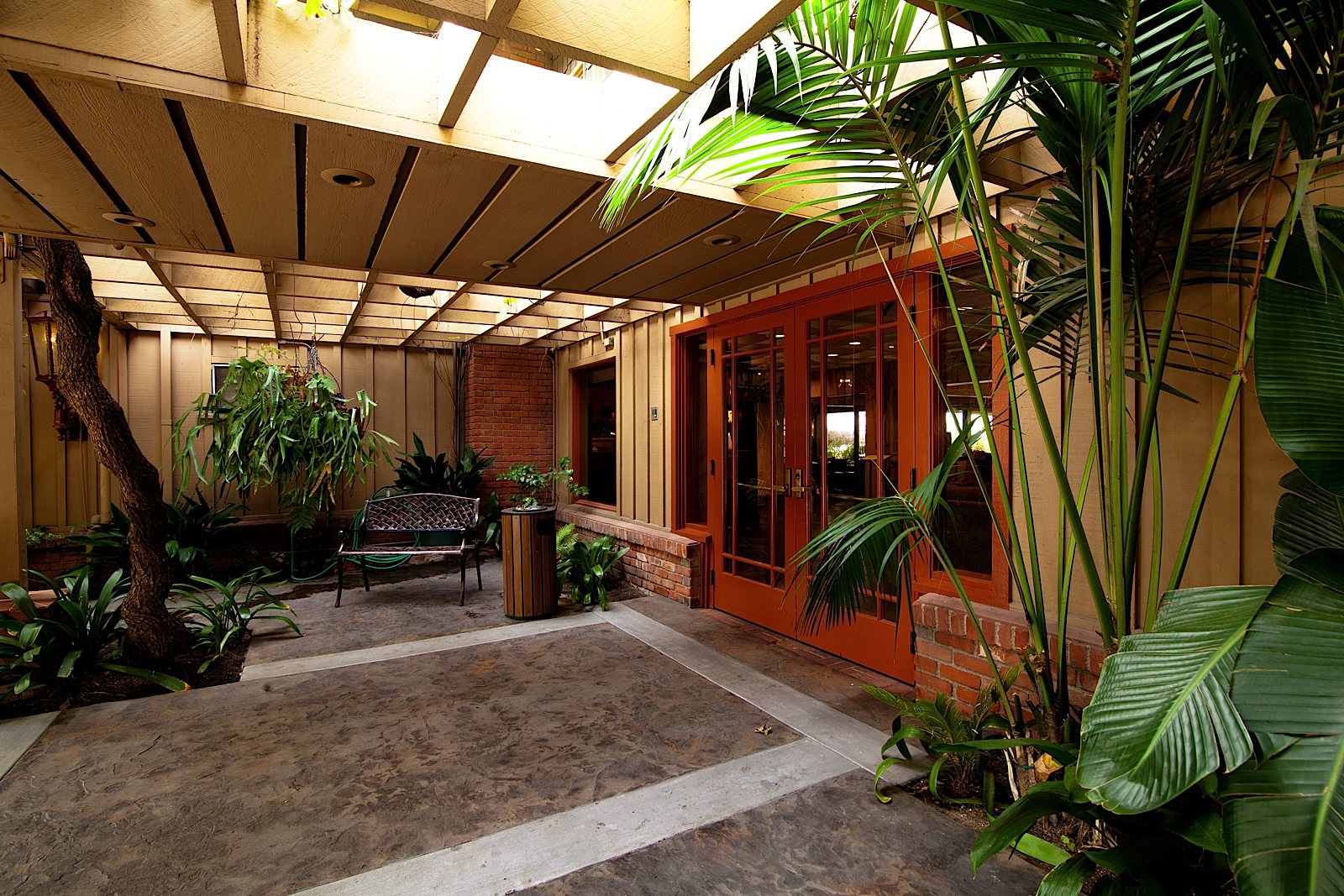 The Pierpont Inn