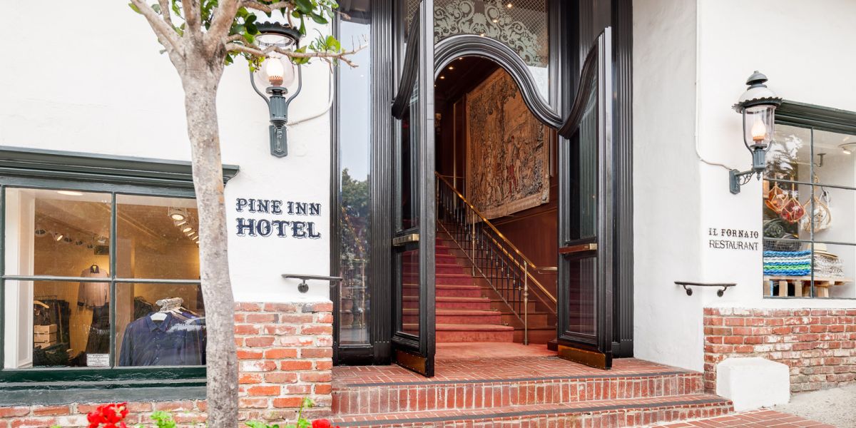 Pine Inn