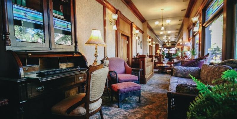 General Palmer Hotel