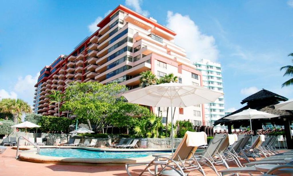 Alexander All Suite Oceanfront Resort