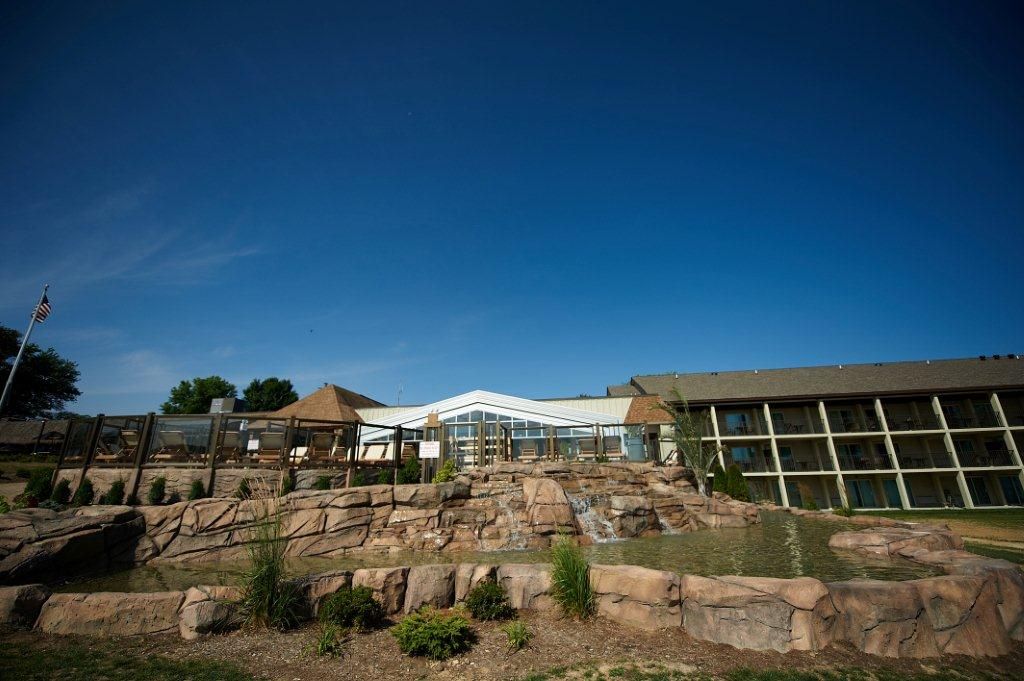 Fourwinds Lakeside Inn Marina