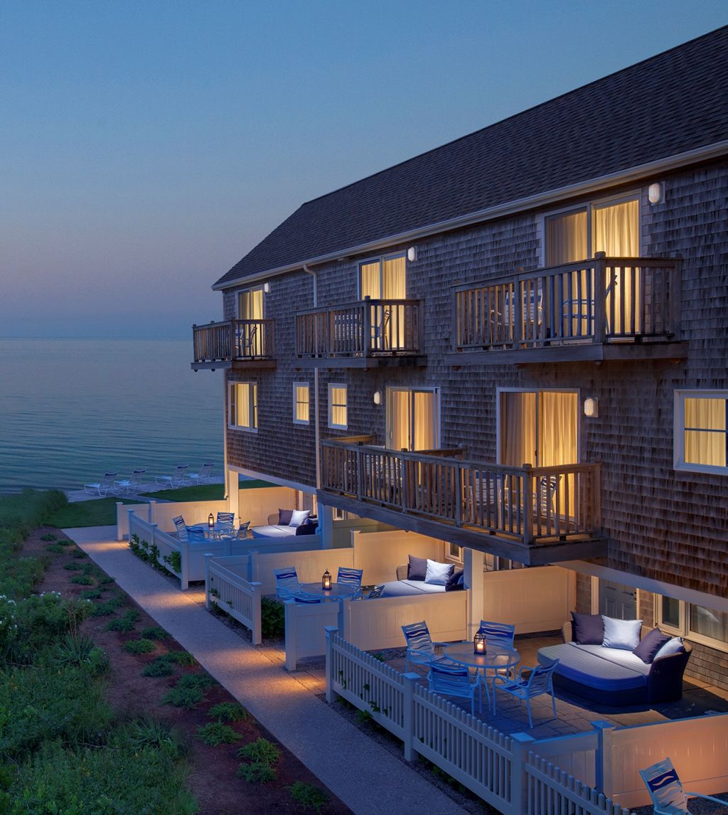 Ocean Mist Beach Hotel & Suites