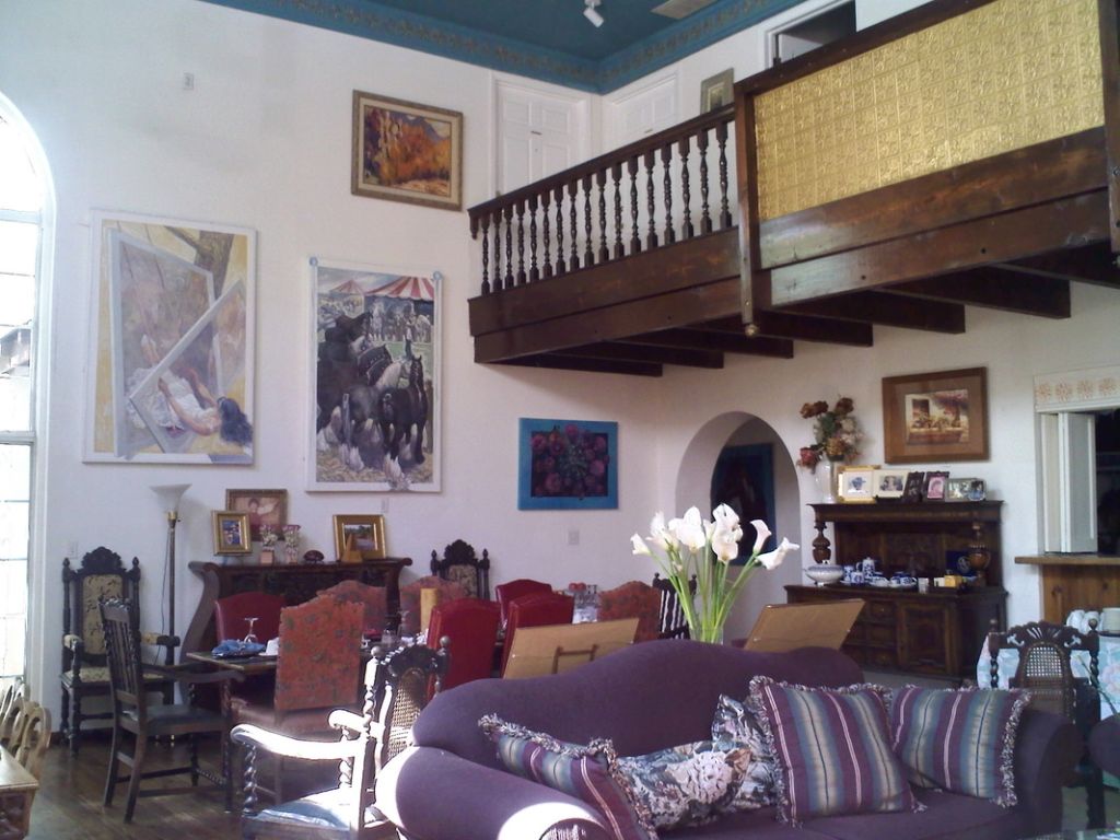 Lundeen Inn of the Arts