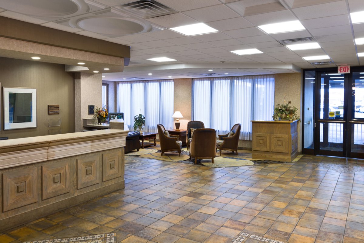 Bismarck Hotel & Conference Center