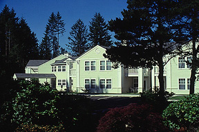 Sweetbrier Inn & Suites