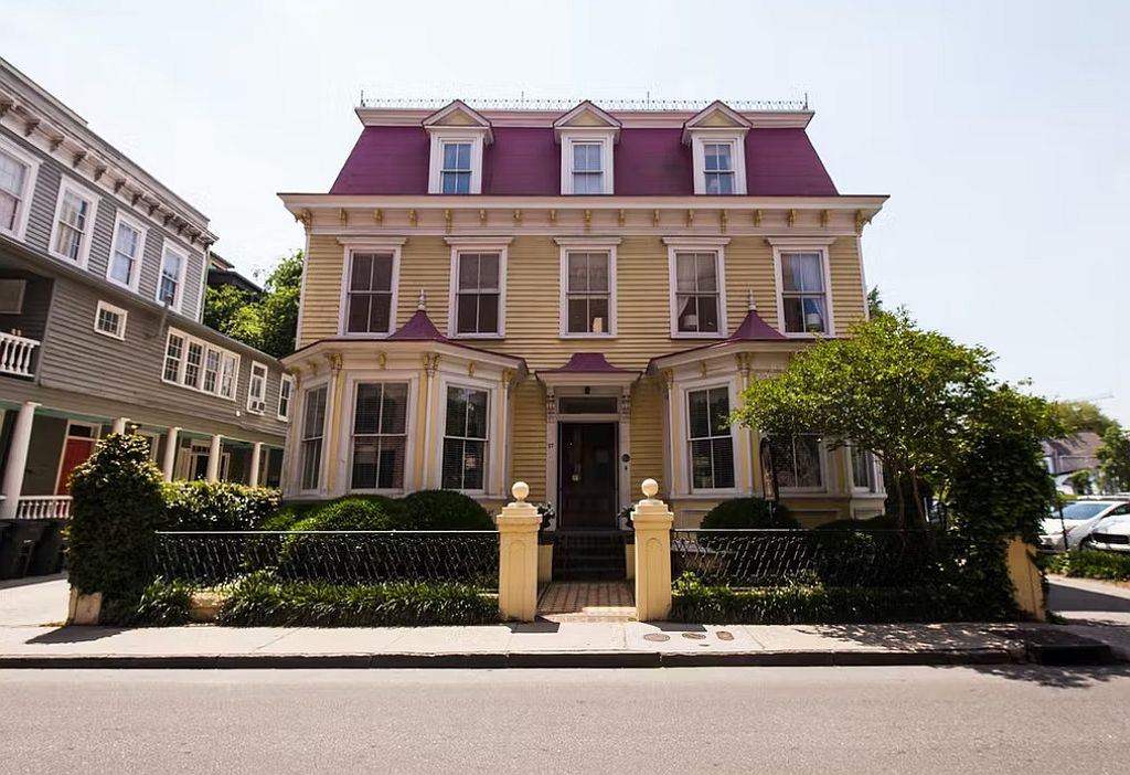 Barksdale House Inn