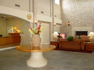 Amerihome Inn & Suites