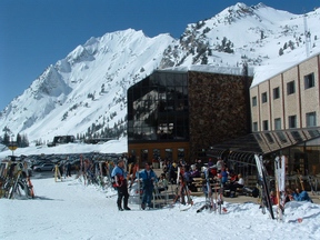 Goldminer's Daughter Lodge