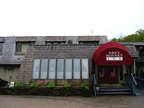 Grey Bonnet Inn