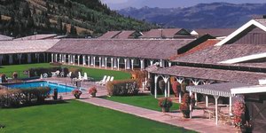 The Virginian Lodge