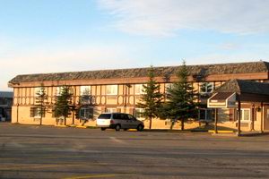 Moose Jaw Inn