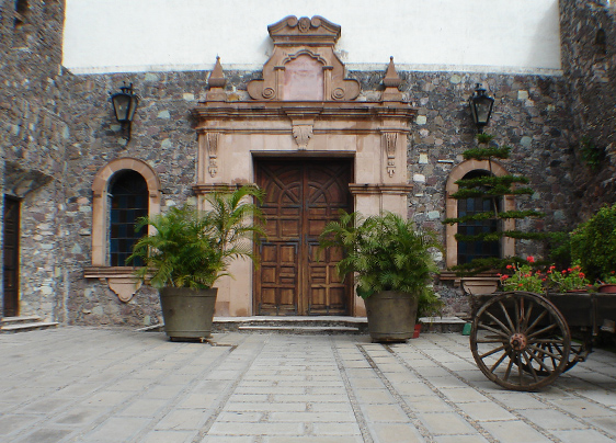 Hotel Real De Minas