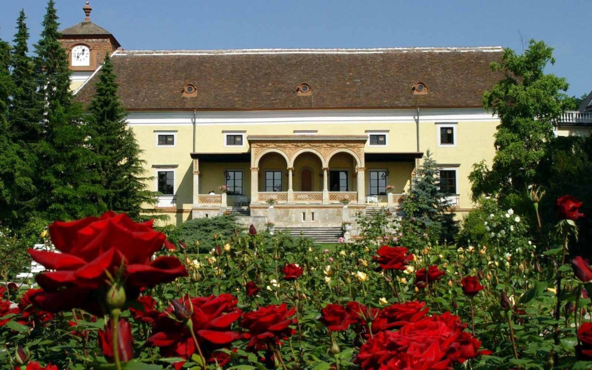 Hotel Schloss Weikersdorf