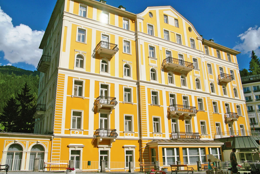 Hotel Weismayr