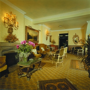 Hotel Revere