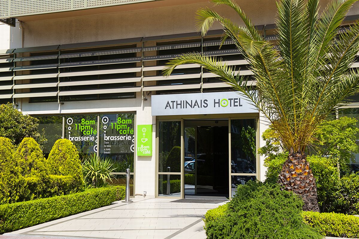 Athinais Hotel