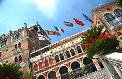 Hotel Excelsior