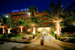 Setar Hotel