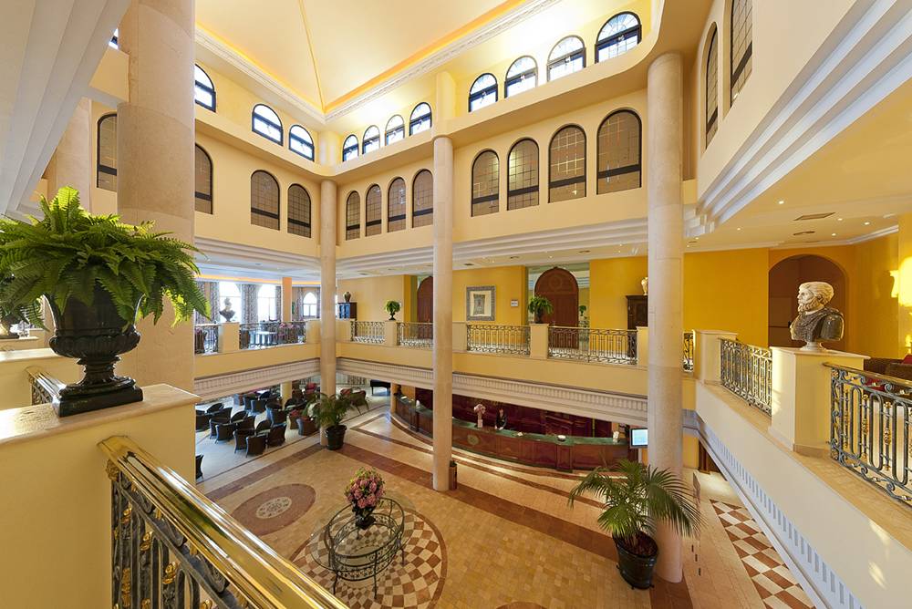 Hotel IPV Beatriz Palace and Spa