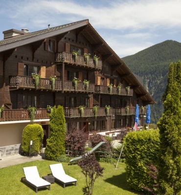 Aux Mille Etoiles Hotel