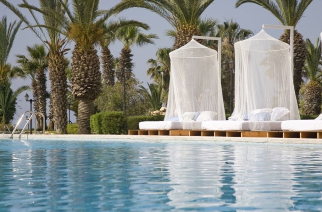 Sandy Beach Hotel