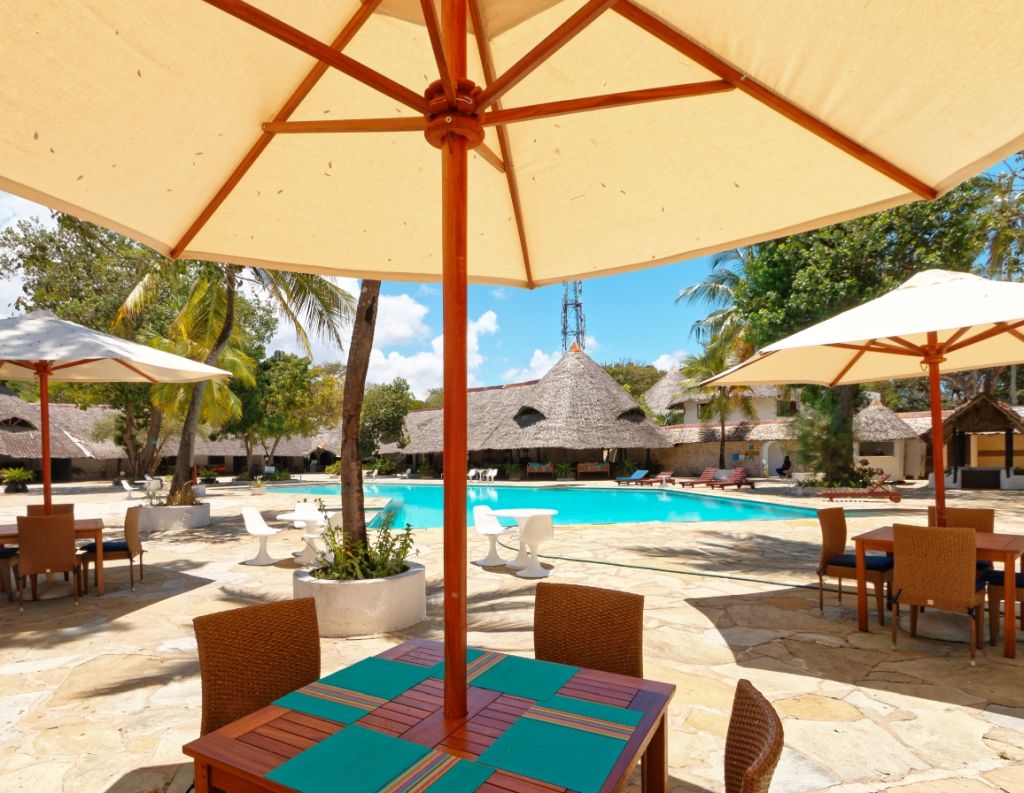 Safari Beach Hotel