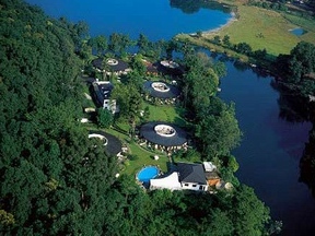 Fishtail Lodge