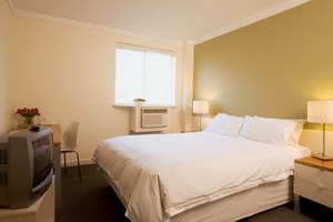 Sullivans Hotel