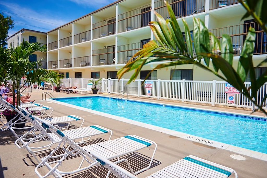 Bay Resort