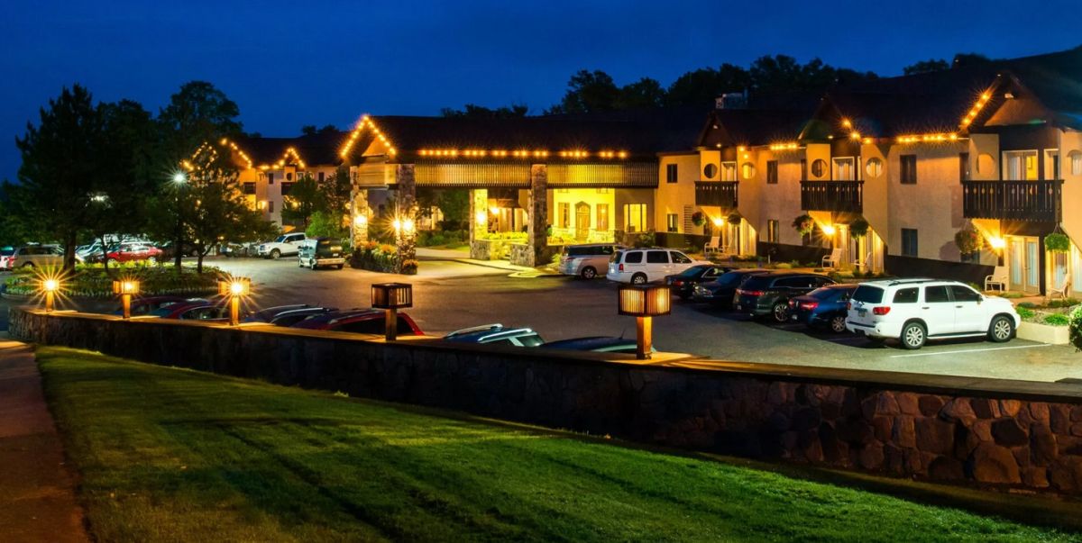 Treetops Resort