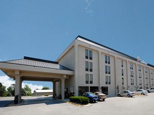 New Victorian Inn & Suites Omaha