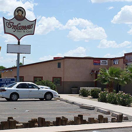 Hwy Express Inn & Suites