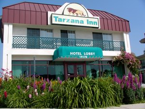 Tarzana Inn