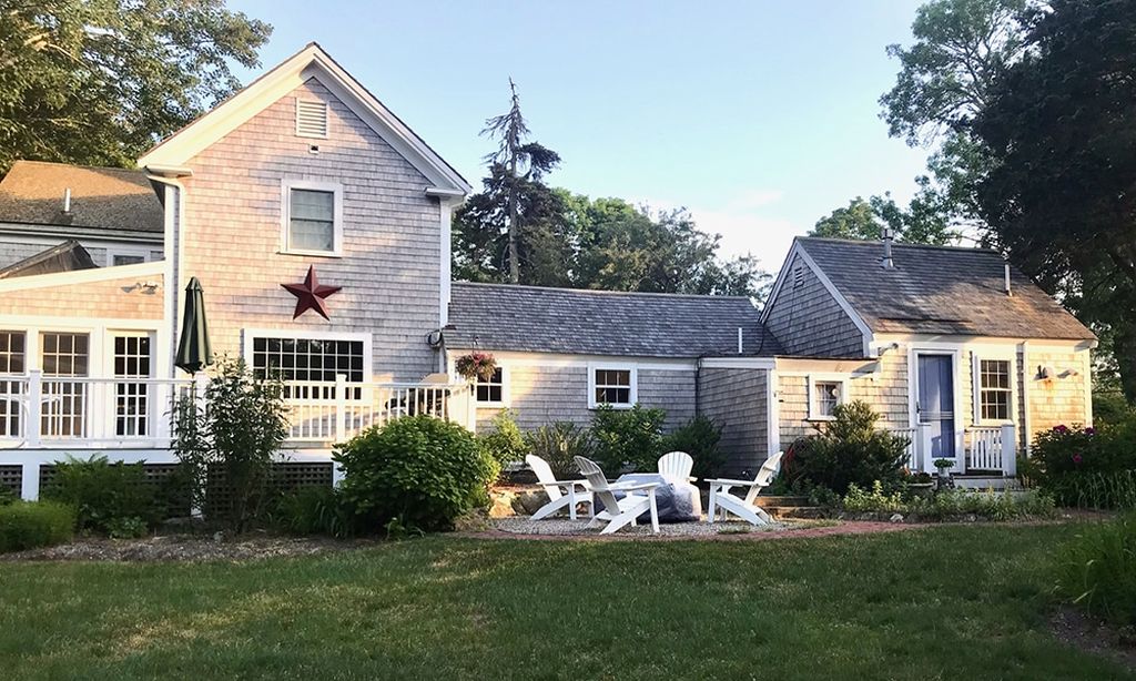 The Sea Meadow Inn