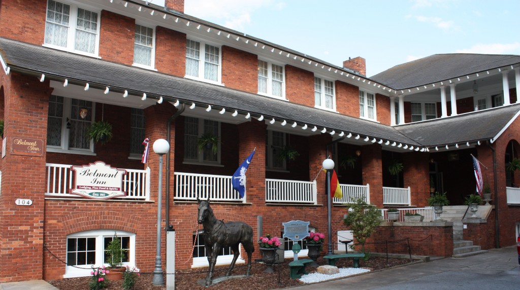 The Belmont Inn by OYO