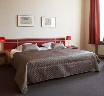 Adornes Hotel