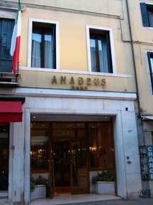 Amadeus Hotel