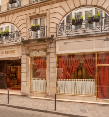 Le Regent Hotel