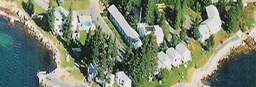 Bay Breeze Motel & Cottages