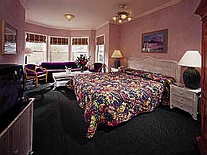 Glenmore Plaza Hotel
