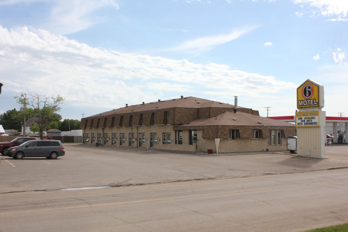 Circle 6 Motel