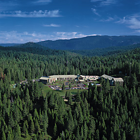 Tenaya Lodge at Yosemite