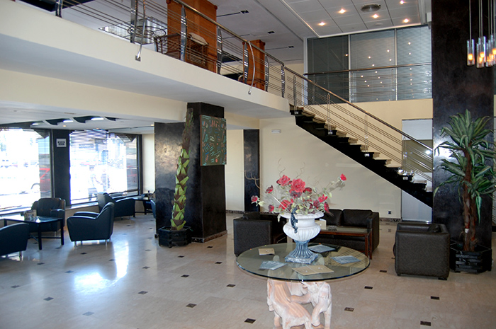 Hotel De La Corniche