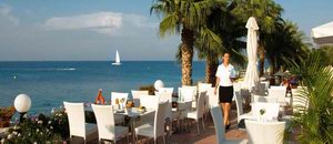 Louis Nausicaa Beach