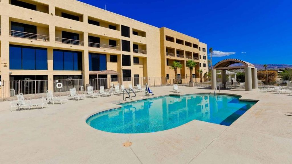 Studio 6 Suites Lake Havasu City